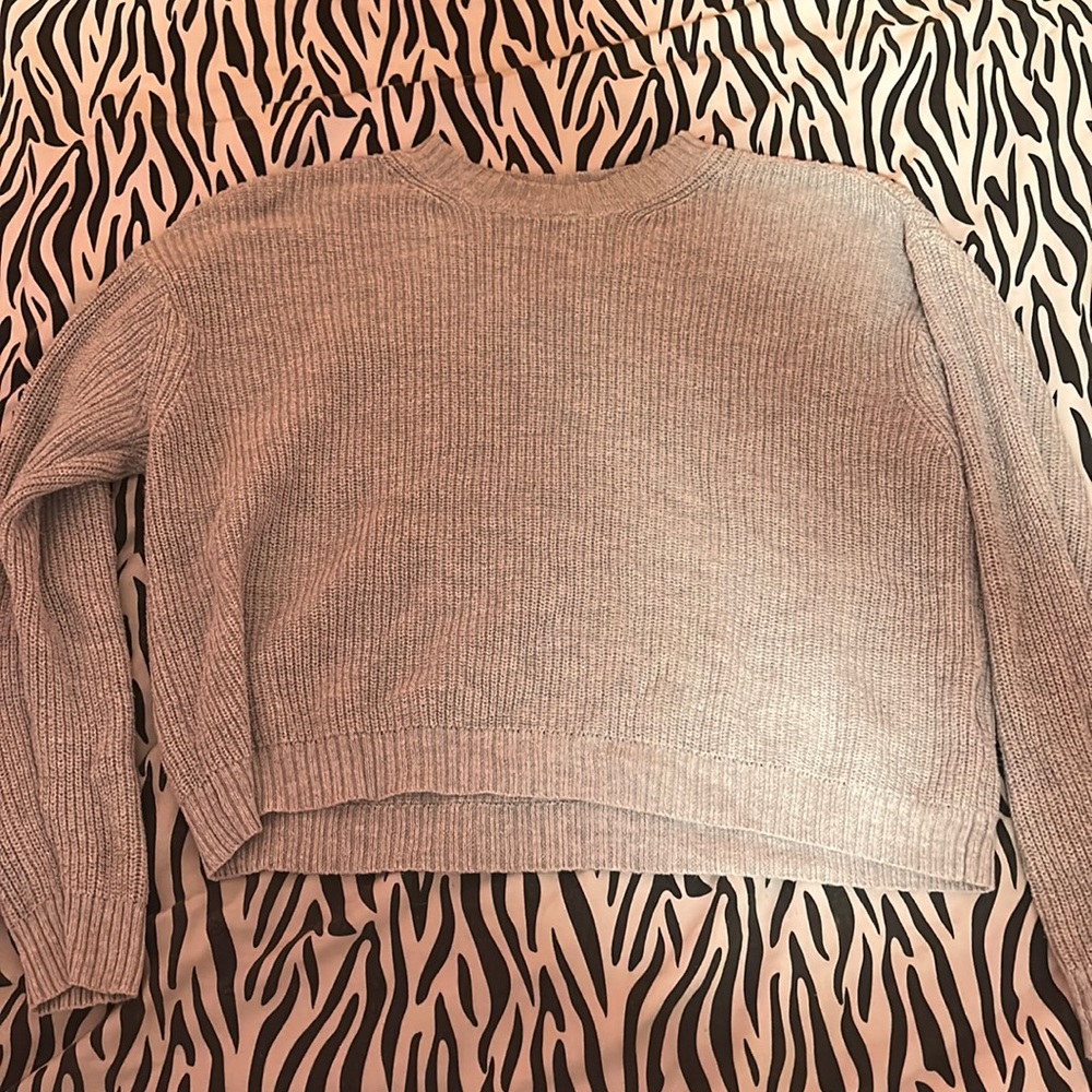 american eagle gray sweater